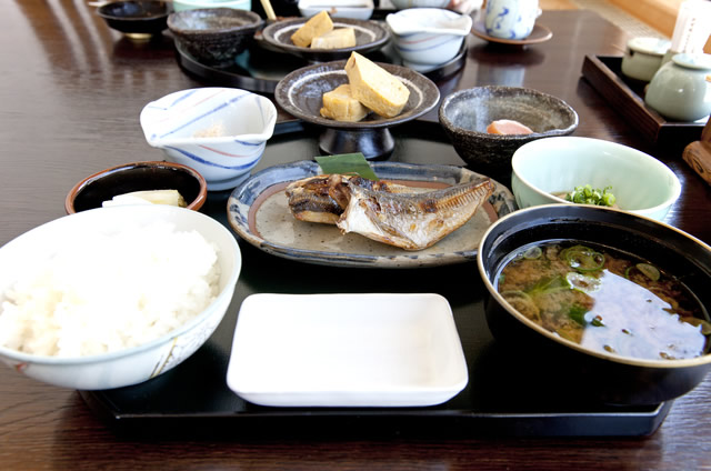 飲食店案内・同行サービス